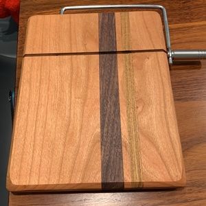 Cheese cutting wood board